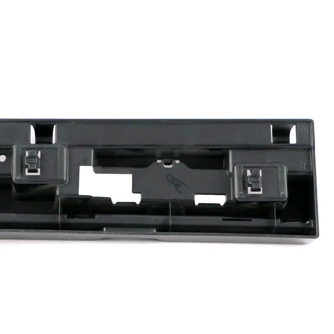 Linke Schwellerleiste Leiste Verkleidung Mittlere Platte Halterung für BMW F45 F46 mit Teilenummer 7301941 BMW F45 F46 Linke Schwellerleiste Leiste Verkleidung Mittlere Platte Halterung - SKU 7301941 - Teilenummer 7301941