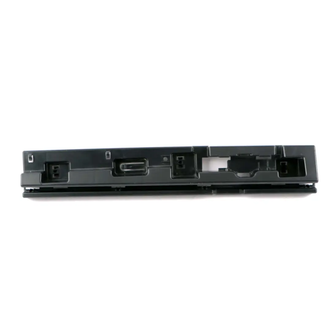 BMW 2 F45 F46 Destra Sill Striscia Gonna Trim Panel Media Piastra Supporto - SKU 7301942 - Numero di parte 7301942