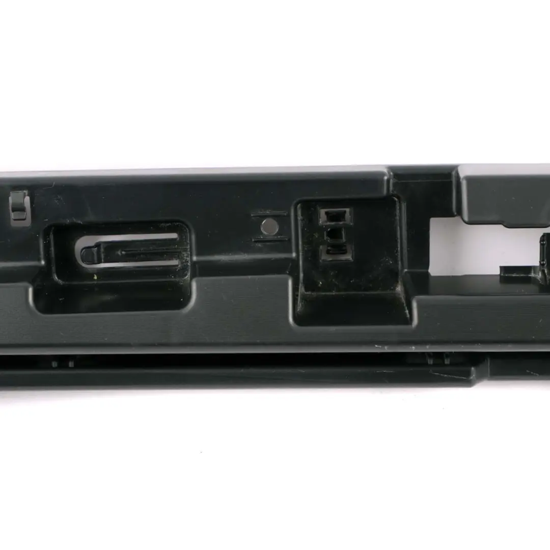 BMW 2 F45 F46 Right O/S Sill Strip Skirt Trim Panel Middle Plate Mount Holder - SKU 7301942 - Part number 7301942