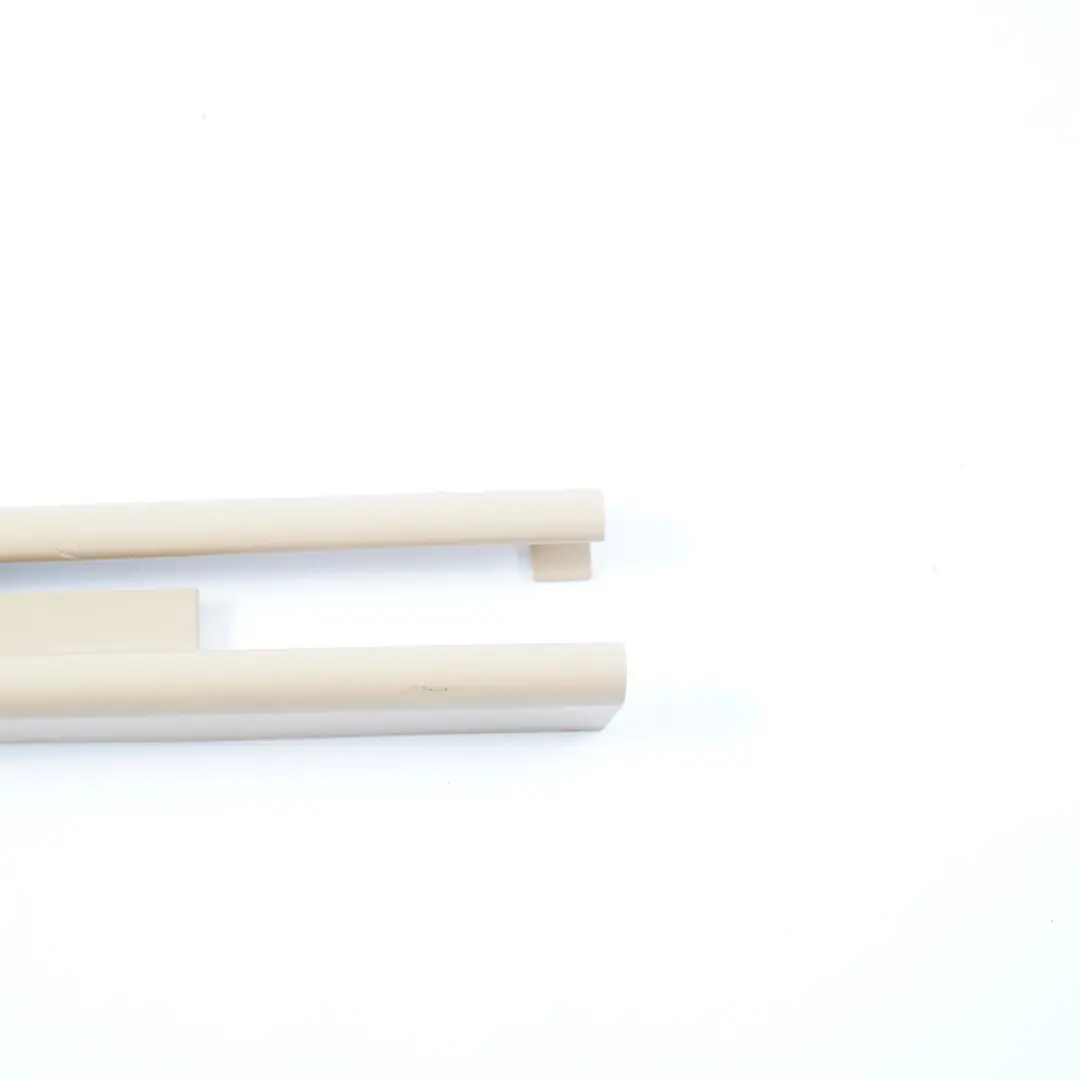 Revestimiento Asiento Revestimiento Exterior Trasero Derecho Beige para BMW X5 E70 con número de pieza 7302208 BMW X5 E70 Revestimiento Asiento Revestimiento Exterior Trasero Derecho Beige - SKU 7302208 - Número de pieza 7302208