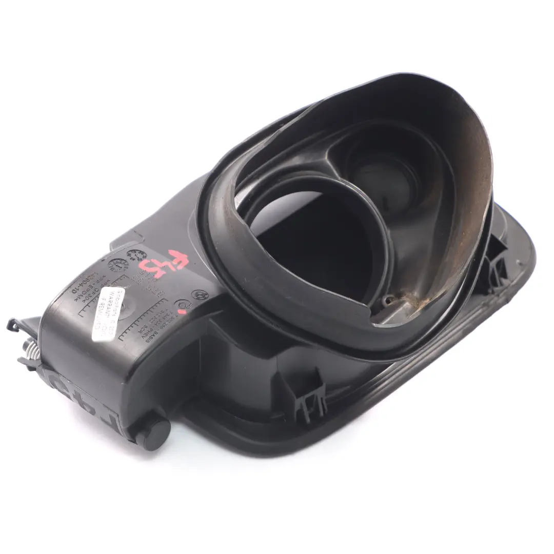 Tappo serbatoio carburante tappo coperchio ribalta per BMW F45 F46 con numero di parte 7302255 BMW F45 F46 Tappo serbatoio carburante tappo coperchio ribalta - SKU 7302255 - Numero di parte 7302255