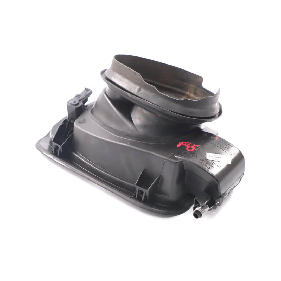 Klapka Wlewu Paliwa do BMW F45 F46 o numerze 7302255 BMW F45 F46 Klapka Wlewu Paliwa - SKU 7302255 - Numer Części 7302255