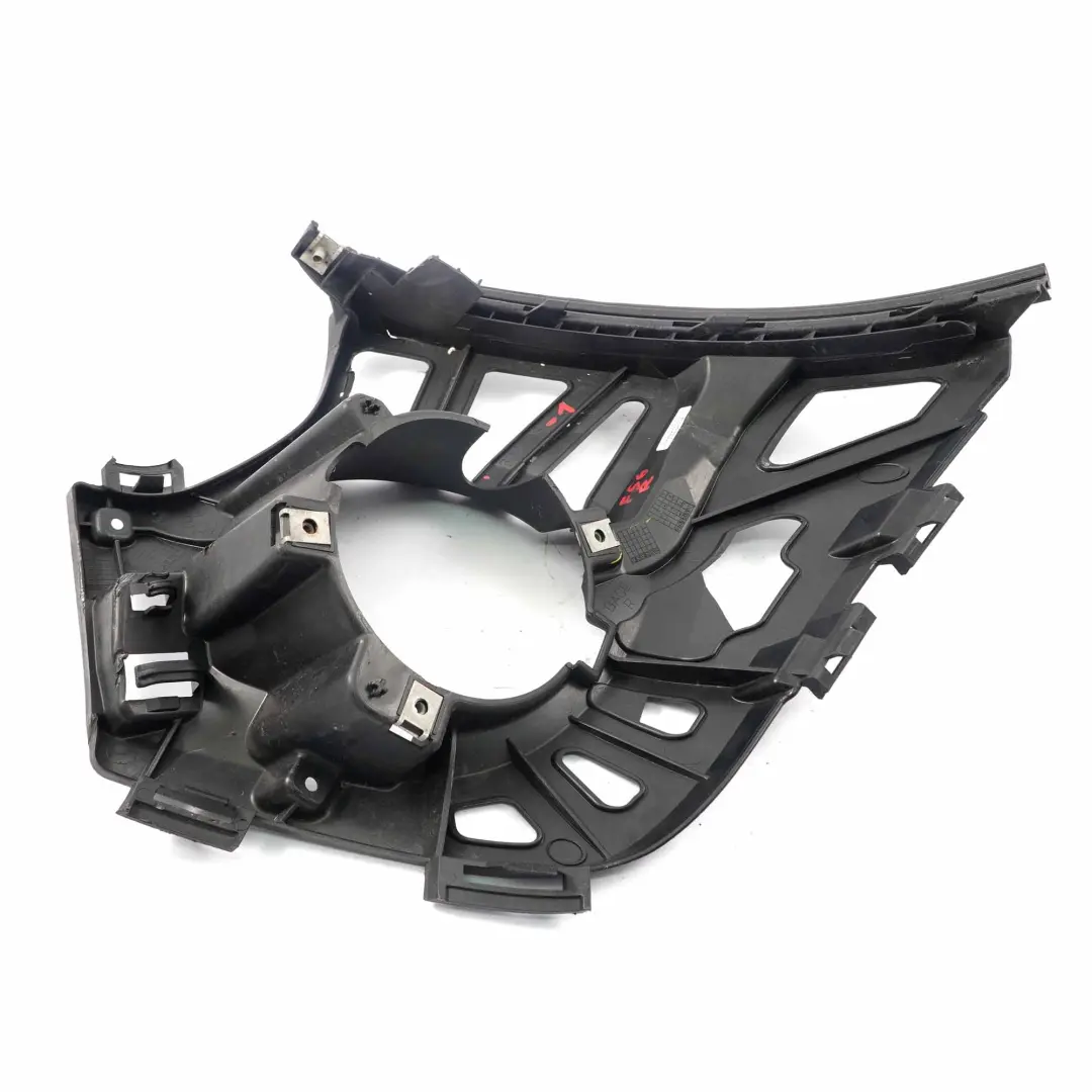 Mini F55 F56 F57 Choc-Receveur Avant Prise Projecteur Anti-brouillard Droite - SKU 7302508-1 - Numéro de pièce 7302508