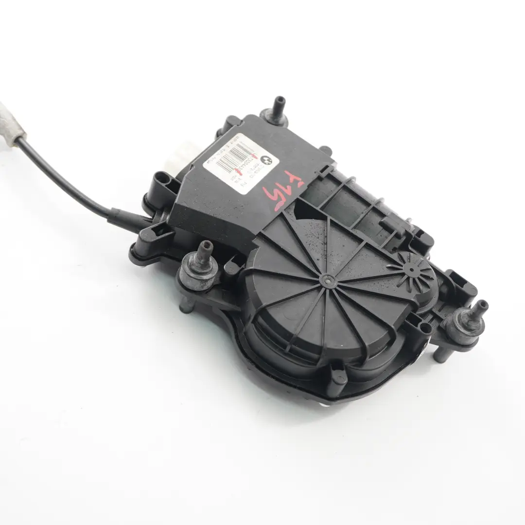 Kofferraumdeckelverriegelung BMW X5 F15 F85 Antriebsmotor Steuergerät für mit Teilenummer 7303443 Kofferraumdeckelverriegelung BMW X5 F15 F85 Antriebsmotor Steuergerät - SKU 7303443 - Teilenummer 7303443