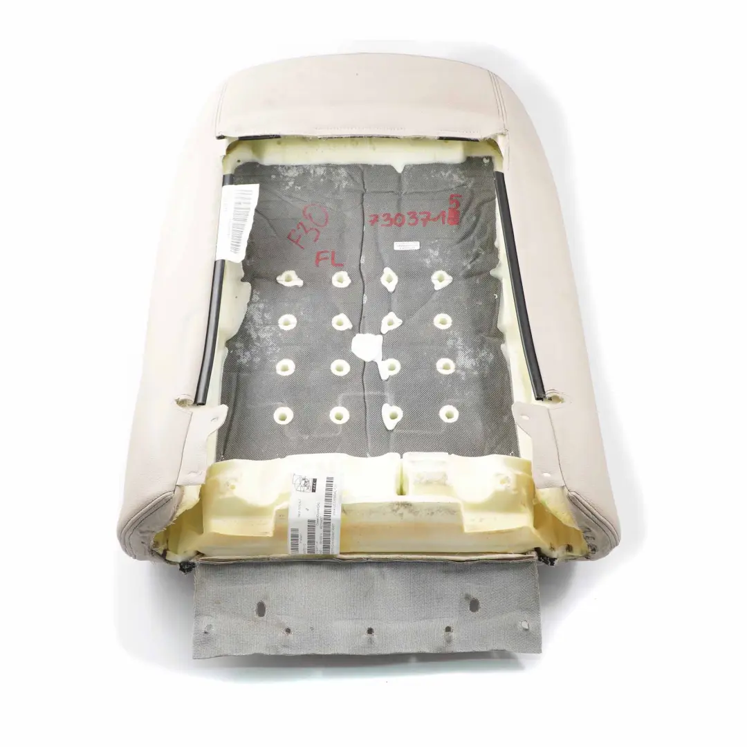 Housse de dossier de siège Avant Gauche Sport Cuir Oyster pour BMW F31 F36 à propos du numéro de pièce 7303737 BMW F31 F36 Housse de dossier de siège Avant Gauche Sport Cuir Oyster - SKU 7303737 - Numéro de pièce 7303737