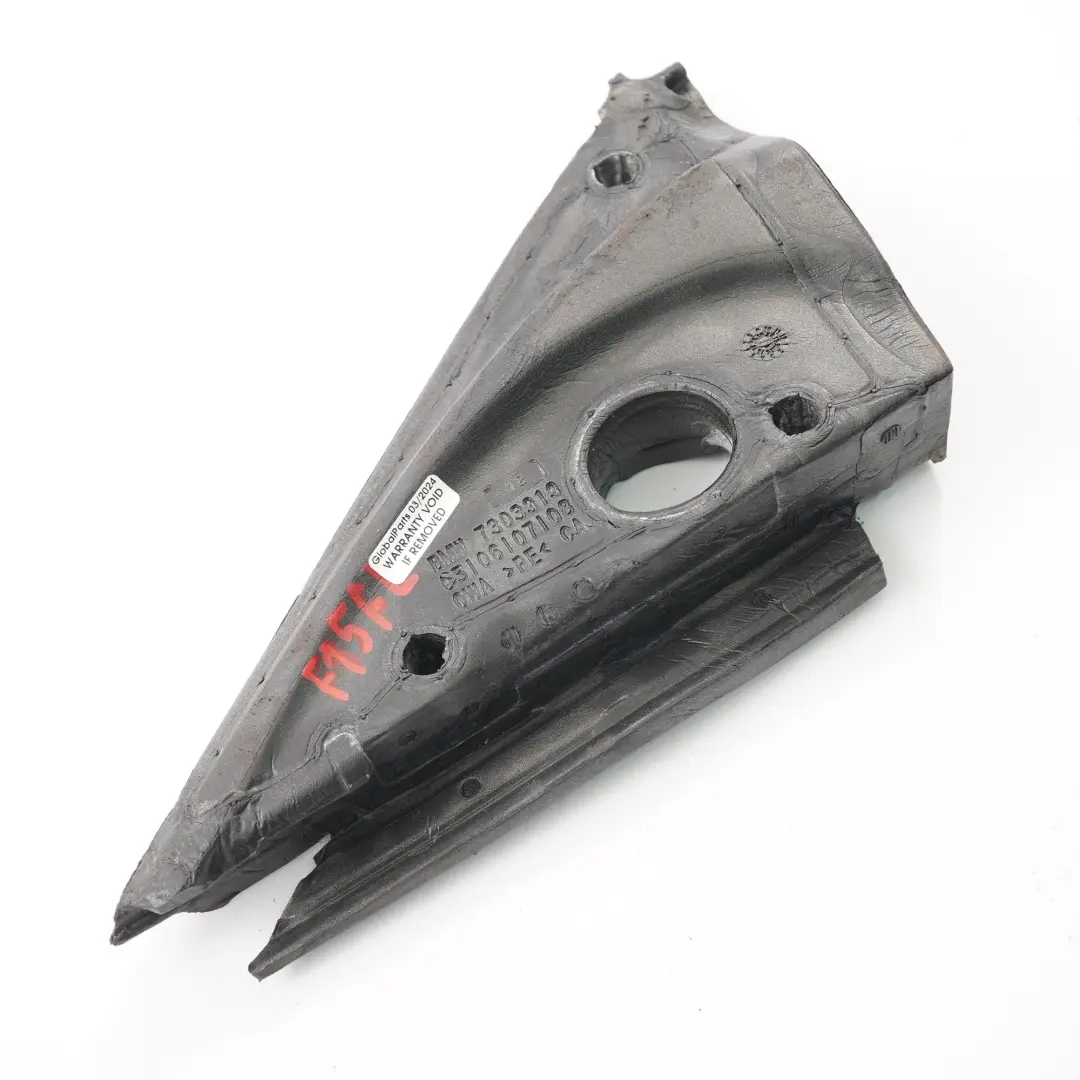 Guarnizione specchietto retrovisore BMW F15 F85 Isolamento sinistro per con numero di parte 7303919 Guarnizione specchietto retrovisore BMW F15 F85 Isolamento sinistro - SKU 7303919 - Numero di parte 7303919