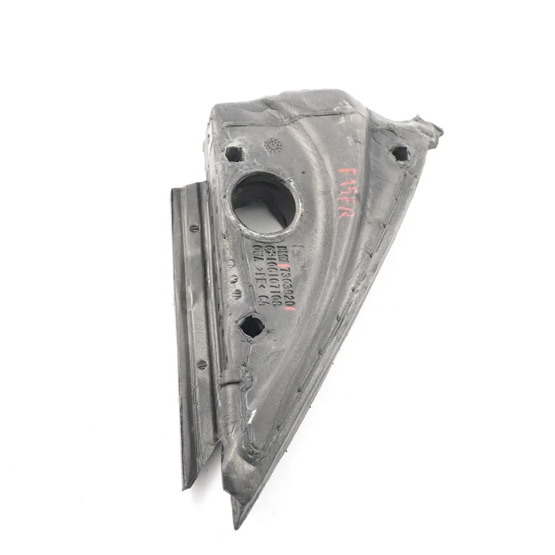 Seal Mirror Triangle Gasket Outer Front Right O/S to BMW X5 F15 with Part number 7303920 BMW X5 F15 Seal Mirror Triangle Gasket Outer Front Right O/S - SKU 7303920 - Part number 7303920