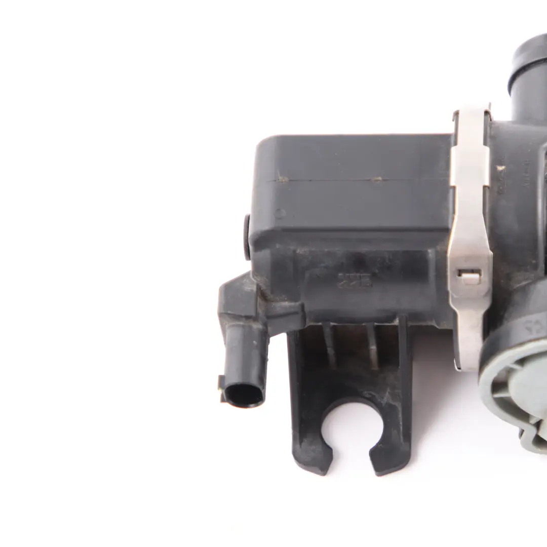 Vent Valve BMW F30 LCI 330e F15 40eX i3 i8 Hybrid Fuel Insulation Unit to with Part number 7303949 Vent Valve BMW F30 LCI 330e F15 40eX i3 i8 Hybrid Fuel Insulation Unit - SKU 7303949-1 - Part number 7303949