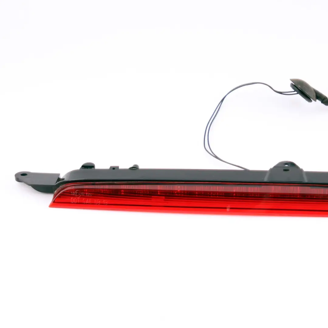 Troisième feu arrêt hybride arrière électrique Feu freinage rouge pour BMW i3 I01 à propos du numéro de pièce 7304040 BMW i3 I01 Troisième feu arrêt hybride arrière électrique Feu freinage rouge - SKU 7304040 - Numéro de pièce 7304040