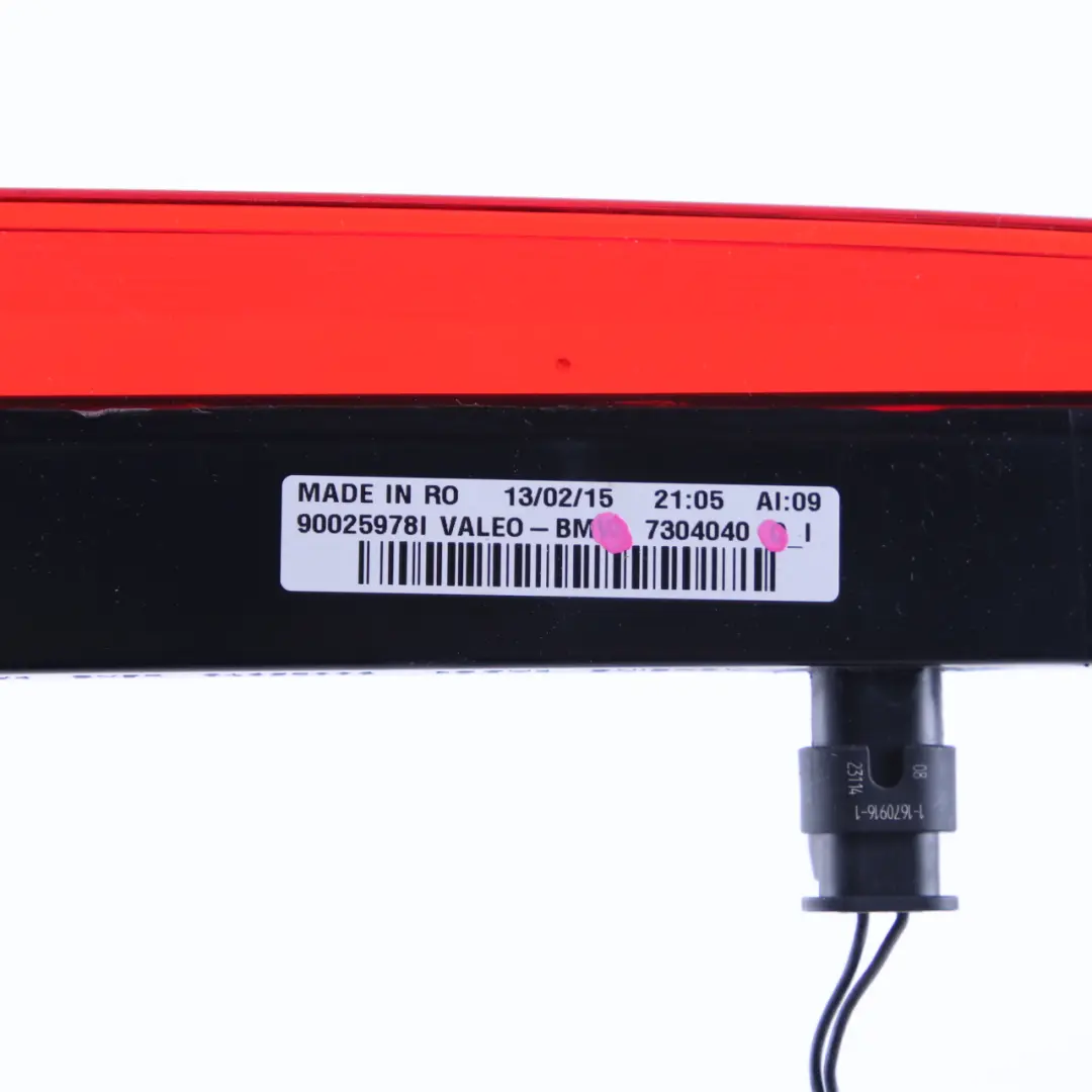 Troisième feu arrêt hybride arrière électrique Feu freinage rouge pour BMW i3 I01 à propos du numéro de pièce 7304040 BMW i3 I01 Troisième feu arrêt hybride arrière électrique Feu freinage rouge - SKU 7304040 - Numéro de pièce 7304040