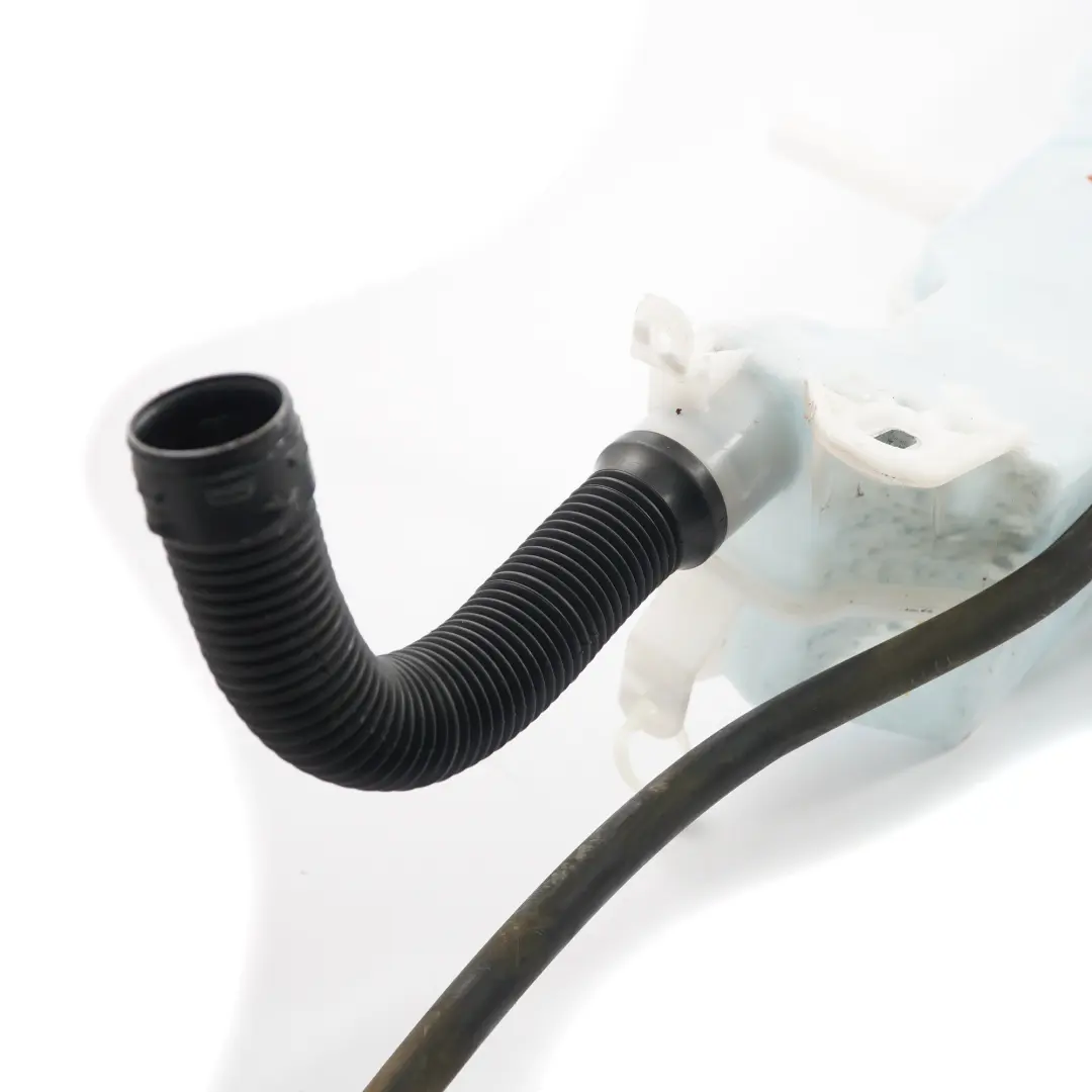  Réservoir liquide lave glace BMW F15 F16 Phares Nettoyage Réservoir - SKU 7304068 - Numéro de pièce 7304068