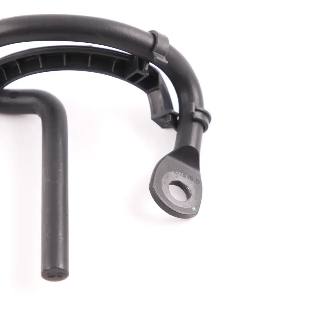 Belt Safety Belt Guide Rear Right O/S Trim Bracket to BMW i3 I01 Seat with Part number 7304156 BMW i3 I01 Seat Belt Safety Belt Guide Rear Right O/S Trim Bracket - SKU 7304156 - Part number 7304156