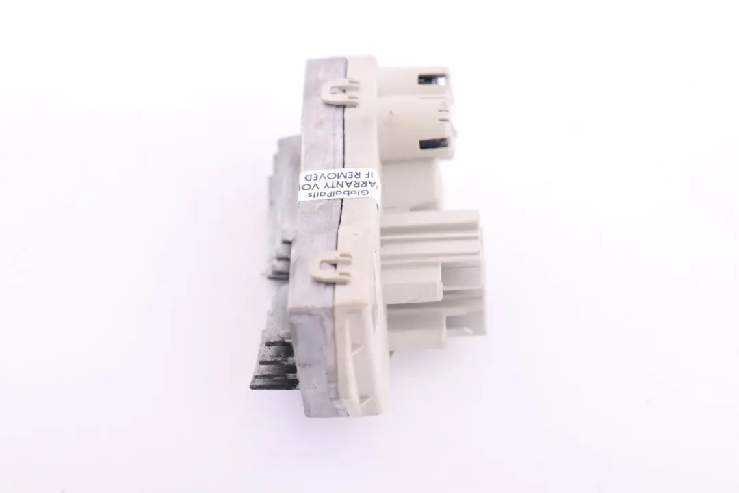 Regulateur de ventilateur pour BMW 1 3 X1 X5 Serie 1 E81 E87 E90 E70 E84 LCI à propos du numéro de pièce 7304157 BMW 1 3 X1 X5 Serie 1 E81 E87 E90 E70 E84 LCI Regulateur de ventilateur - SKU 7304157 - Numéro de pièce 7304157