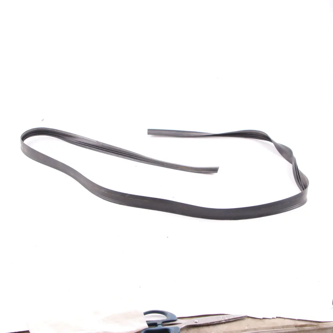 Techo Moldura Sello Techo Sellado Junta De Goma para BMW I3 I01 con número de pieza 7305025 BMW I3 I01 Techo Moldura Sello Techo Sellado Junta De Goma - SKU 7305025 - Número de pieza 7305025