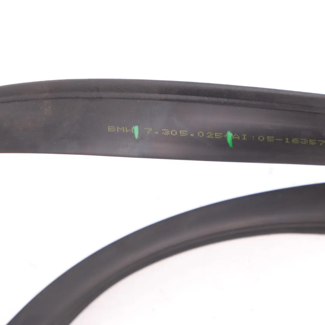 Guarnizione Di Tenuta Del Tetto Guarnizione Di Gomma per BMW I3 I01 con numero di parte 7305025 BMW I3 I01 Guarnizione Di Tenuta Del Tetto Guarnizione Di Gomma - SKU 7305025 - Numero di parte 7305025