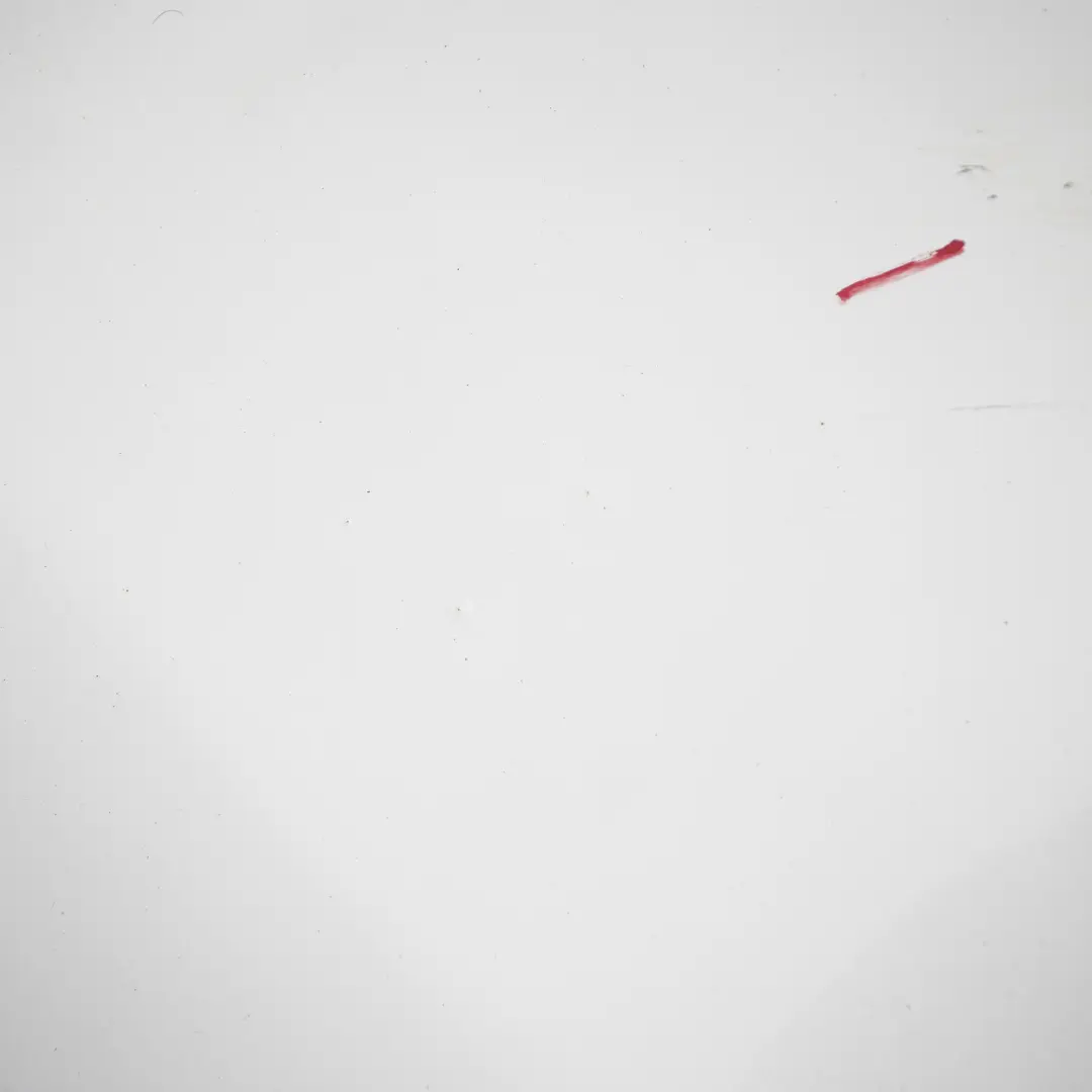 Klapa Bagażnika Mineral White - A96 do BMW F20 F21 o numerze 7305470 BMW F20 F21 Klapa Bagażnika Mineral White - A96 - SKU 7305470-MW - Numer Części 7305470