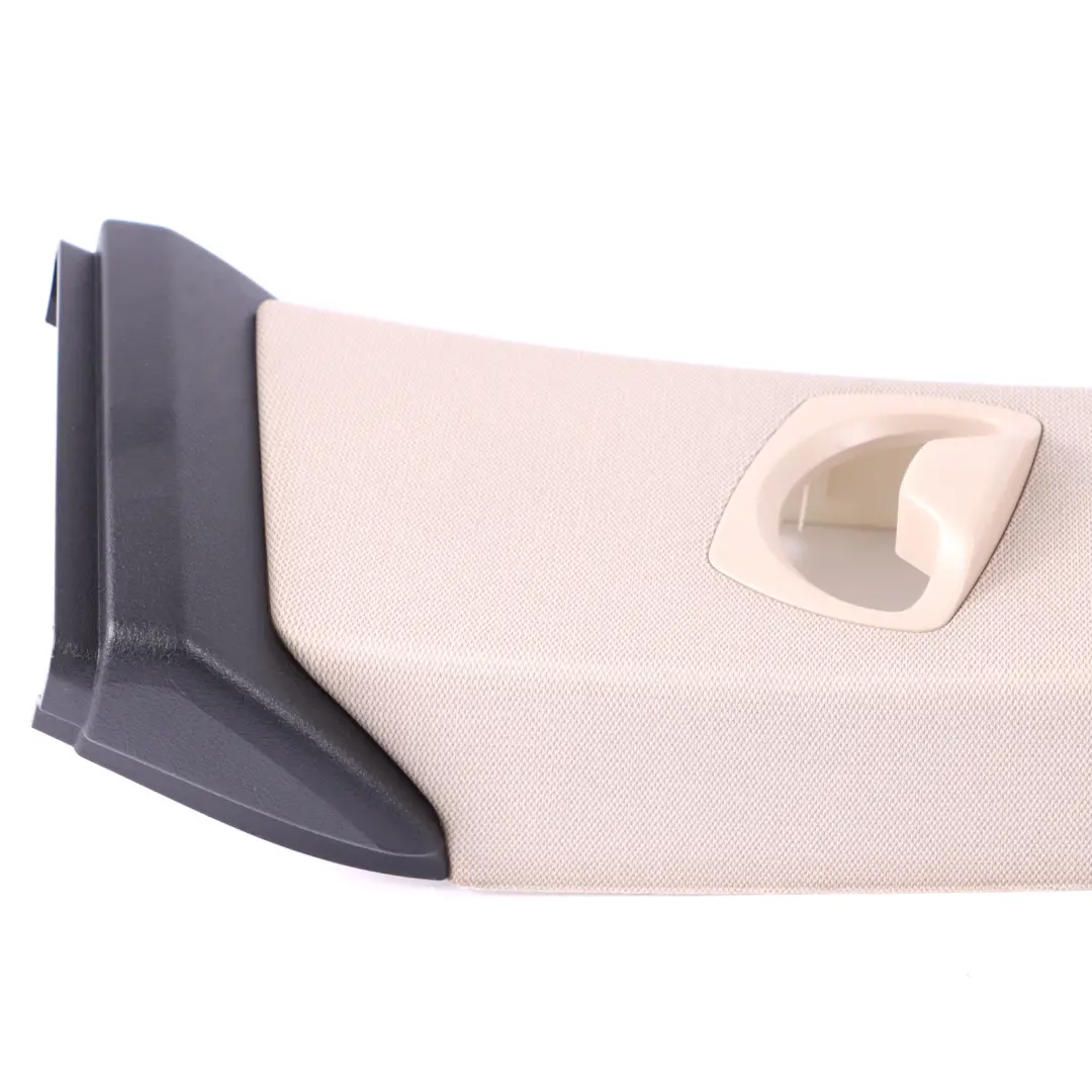 Pilar Cubierta Columna Superior Trim Derecha Cubierta Oyster para BMW F34 B con número de pieza 7305512 BMW F34 B Pilar Cubierta Columna Superior Trim Derecha Cubierta Oyster - SKU 7305512 - Número de pieza 7305512