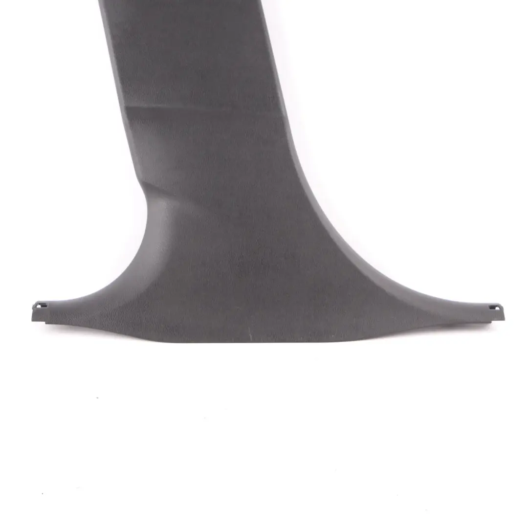 Cubierta Panel Pilar Centro Inferior Columna Izquierda Negro 7276831 para BMW F34 GT con número de pieza 7305523 BMW F34 GT Cubierta Panel Pilar Centro Inferior Columna Izquierda Negro 7276831 - SKU 7305523 - Número de pieza 7305523