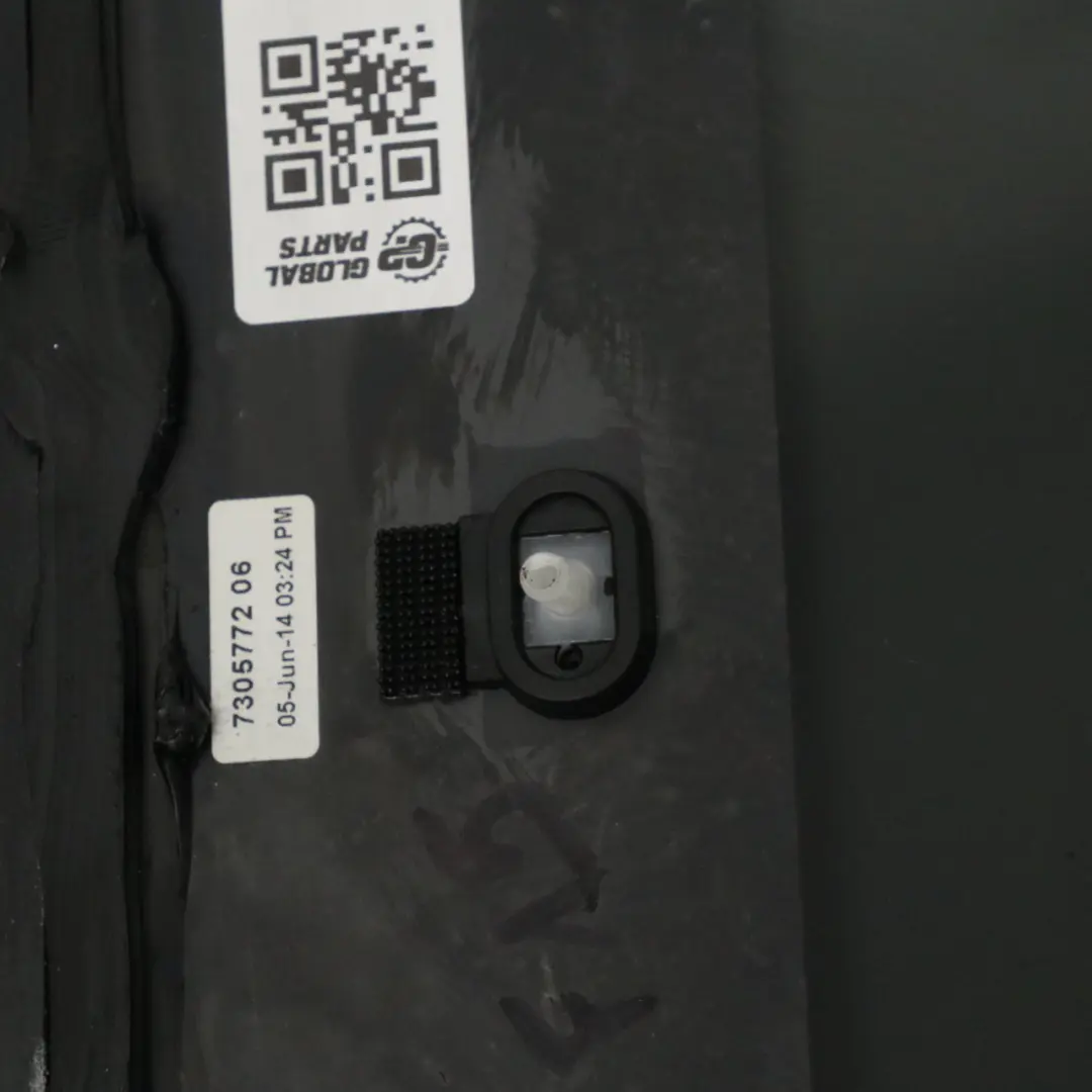 Window Glass Side Fixed Rear Right O/S AS3 to BMW X5 F15 with Part number 7305772 BMW X5 F15 Window Glass Side Fixed Rear Right O/S AS3 - SKU 7305772-1 - Part number 7305772