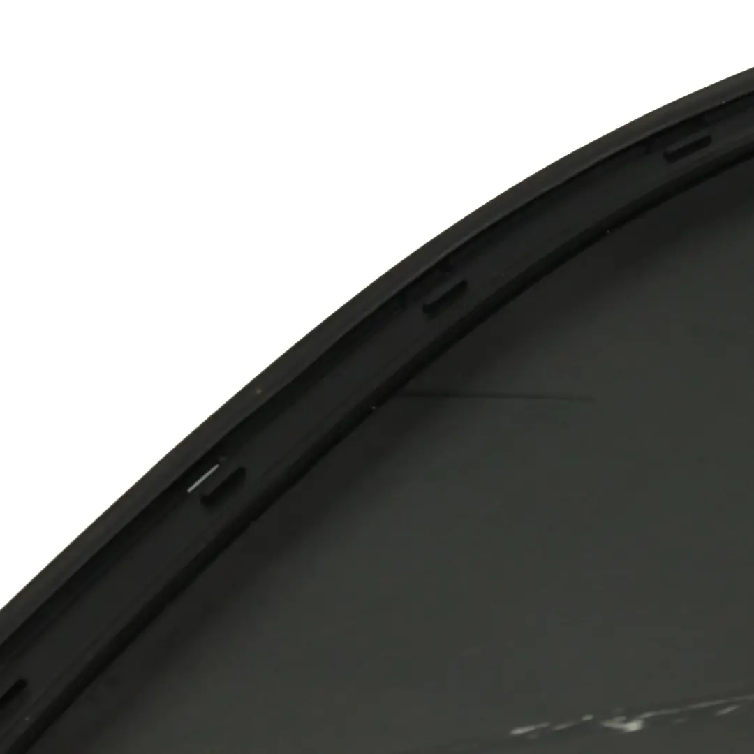 Vetro laterale fisso posteriore destro AS3 per BMW X5 F15 con numero di parte 7305772 BMW X5 F15 Vetro laterale fisso posteriore destro AS3 - SKU 7305772-1 - Numero di parte 7305772