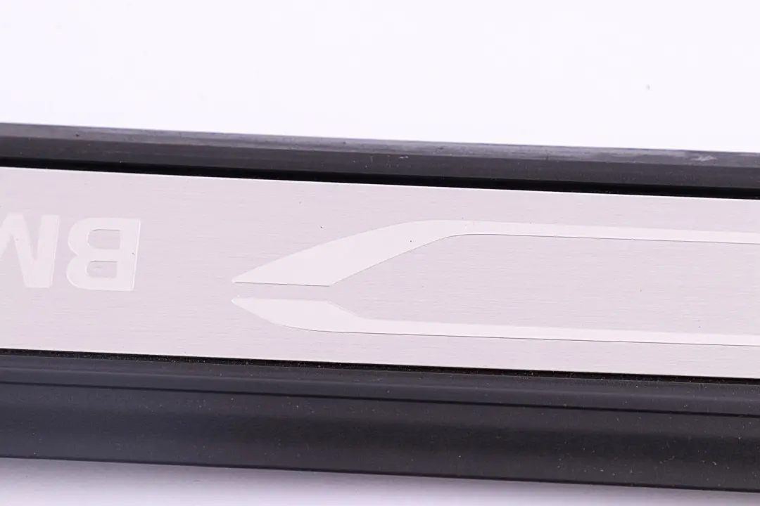 BMW 1 2 Series F21 F22 Jeu baguettes de seuil de porte Sport Kick Cover - SKU 7305881 - Numéro de pièce 7305881
