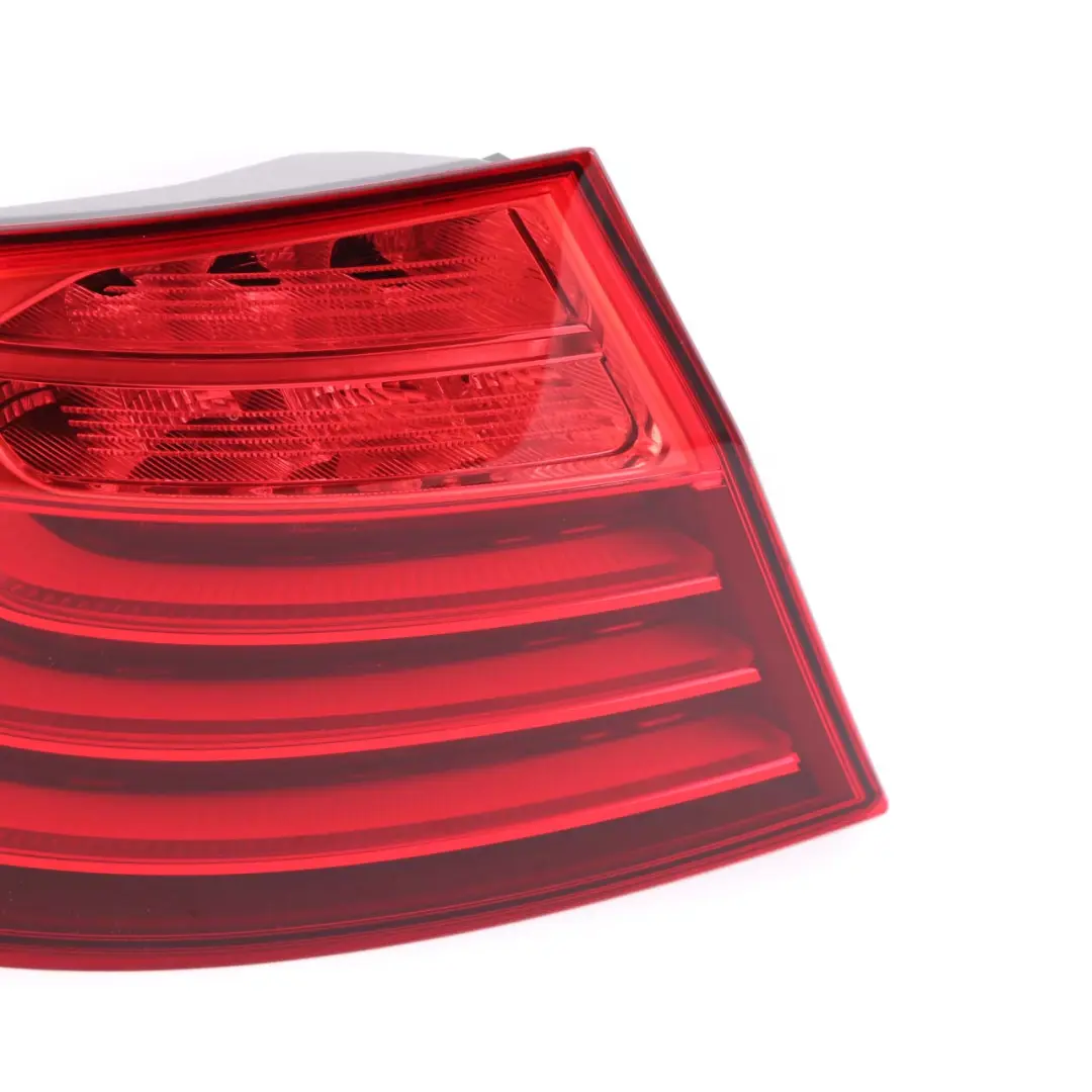 BMW F10 LCI Lampa Tylna Prawa Tył Prawy - SKU 7306161 - Numer Części 7306161