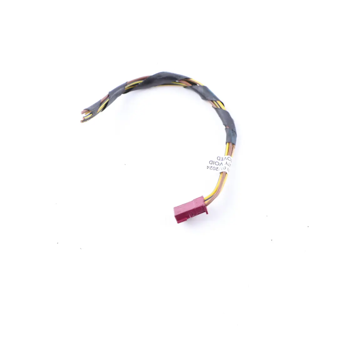 Luce posteriore nel cofano bagagliaio sinistra Lampada Presa Cablaggio per BMW F10 con numero di parte 7306163 BMW F10 Luce posteriore nel cofano bagagliaio sinistra Lampada Presa Cablaggio - SKU 7306163-1 - Numero di parte 7306163