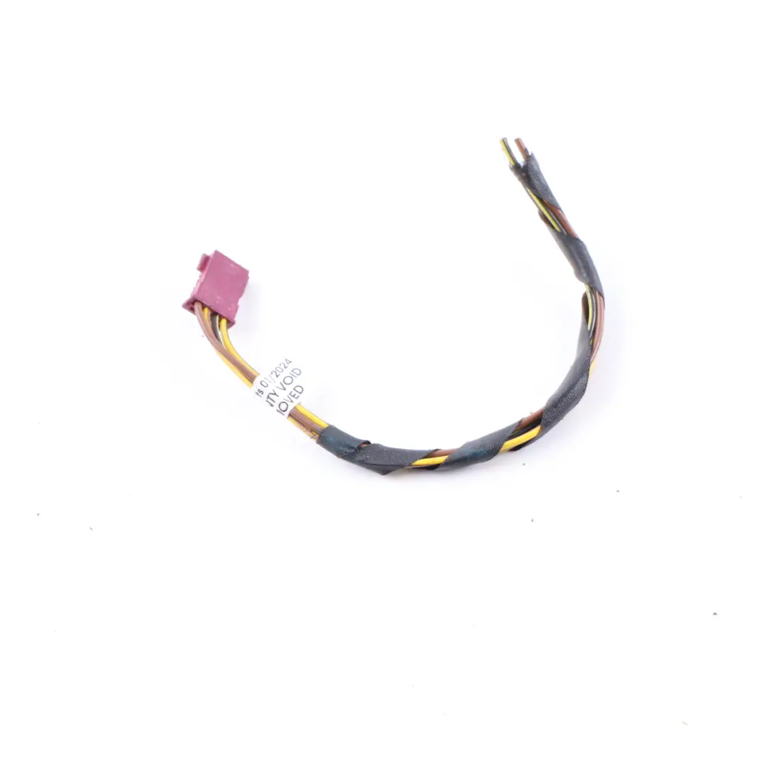 Luz Trasera En Tapa Maletero Izquierda Enchufe Lámpara Cableado 8377240 para BMW F10 con número de pieza 7306163 BMW F10 Luz Trasera En Tapa Maletero Izquierda Enchufe Lámpara Cableado 8377240 - SKU 7306163-1 - Número de pieza 7306163