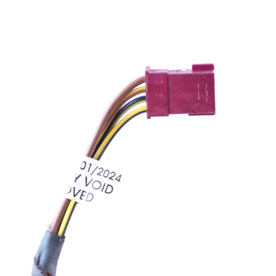 Luce posteriore nel cofano bagagliaio sinistra Lampada Presa Cablaggio per BMW F10 con numero di parte 7306163 BMW F10 Luce posteriore nel cofano bagagliaio sinistra Lampada Presa Cablaggio - SKU 7306163-1 - Numero di parte 7306163