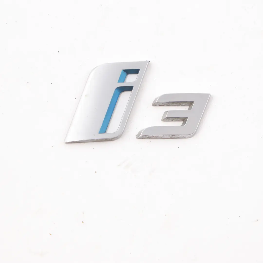 Kofferraum Emblem Schriftzug Heck Heckklappe aufgeklebt i3 für BMW i3 I01 mit Teilenummer 7306457 BMW i3 I01 Kofferraum Emblem Schriftzug Heck Heckklappe aufgeklebt i3 - SKU 7306457 - Teilenummer 7306457