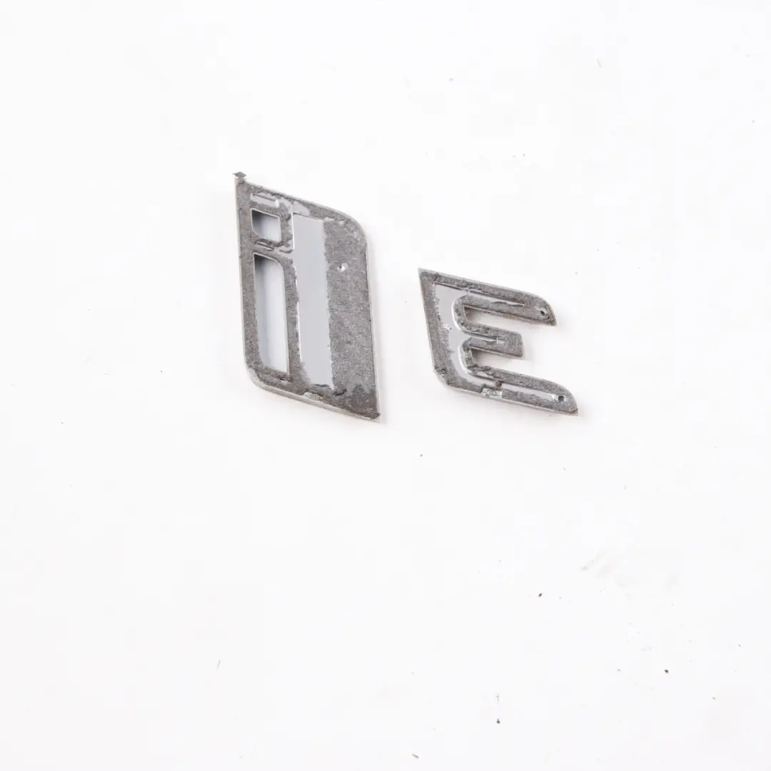 Emblema bagagliaio Lettering posteriore Boot Tailgate i3 per BMW i3 I01 con numero di parte 7306457 BMW i3 I01 Emblema bagagliaio Lettering posteriore Boot Tailgate i3 - SKU 7306457 - Numero di parte 7306457