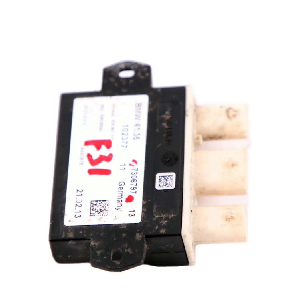 Heckklappe Smart Opener Steuergerät Modul für BMW F30 F31 F32 mit Teilenummer 7306797 BMW F30 F31 F32 Heckklappe Smart Opener Steuergerät Modul - SKU 7306797 - Teilenummer 7306797