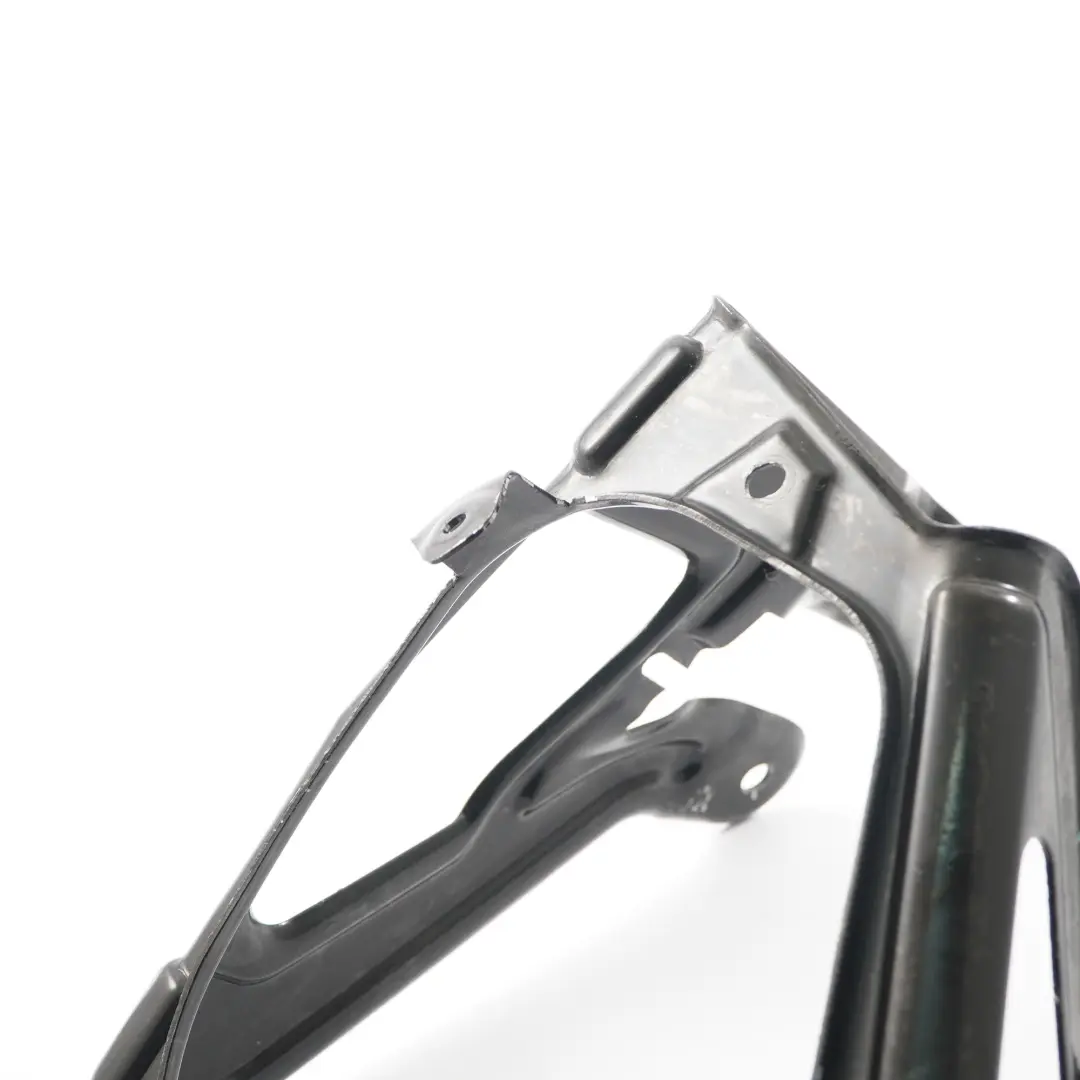 Support de réservoir d'AdBlue BMW X5 F15 X6 F16 Support de réservoir pour à propos du numéro de pièce 7307702 Support de réservoir d'AdBlue BMW X5 F15 X6 F16 Support de réservoir - SKU 7307702 - Numéro de pièce 7307702