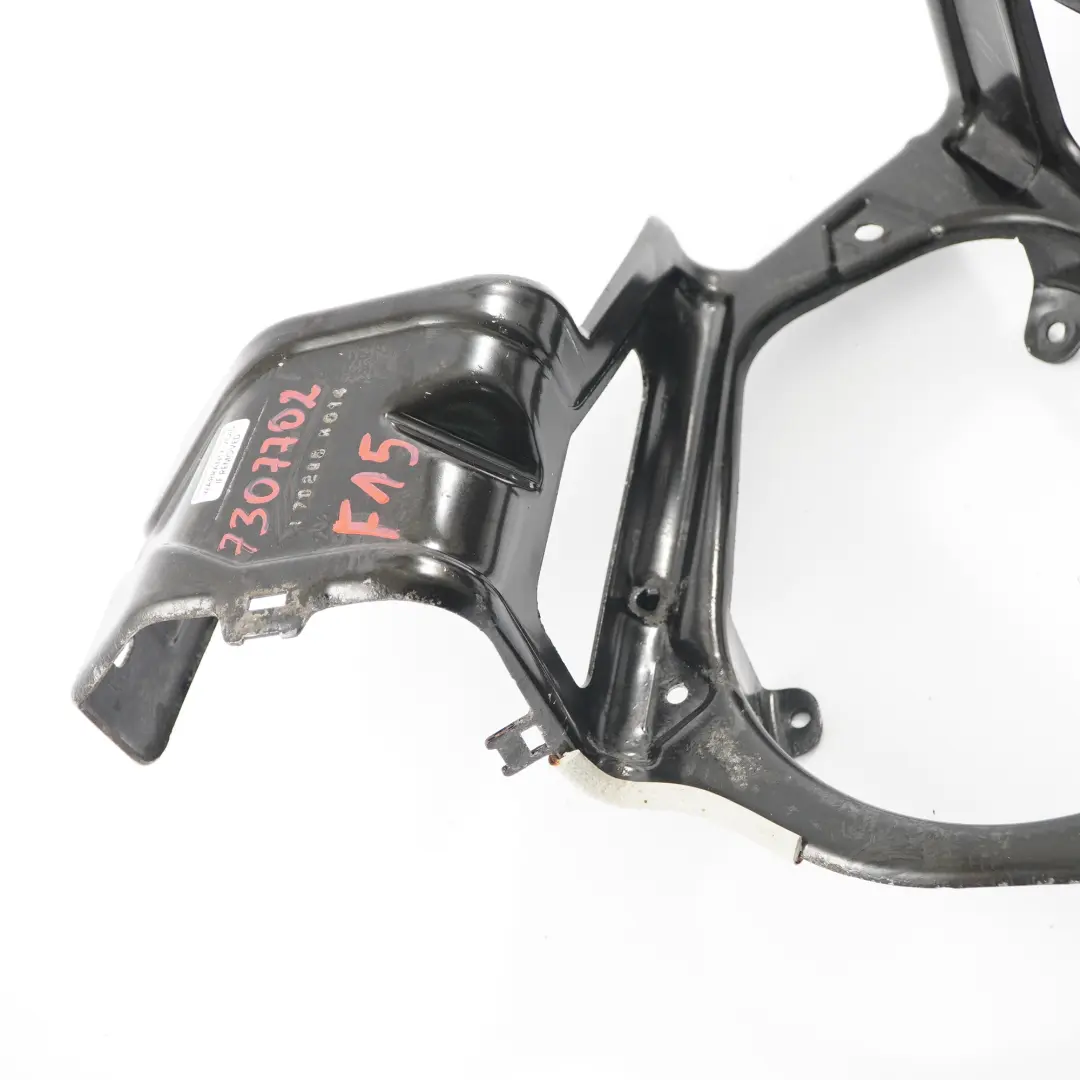 Soporte Depósito AdBlue BMW X5 F15 X6 F16 Soporte Depósito Aditivo para con número de pieza 7307702 Soporte Depósito AdBlue BMW X5 F15 X6 F16 Soporte Depósito Aditivo - SKU 7307702 - Número de pieza 7307702