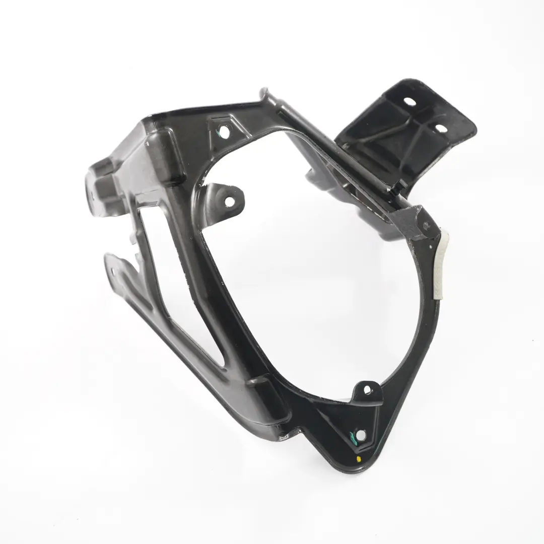 Support de réservoir d'AdBlue BMW X5 F15 X6 F16 Support de réservoir pour à propos du numéro de pièce 7307702 Support de réservoir d'AdBlue BMW X5 F15 X6 F16 Support de réservoir - SKU 7307702 - Numéro de pièce 7307702