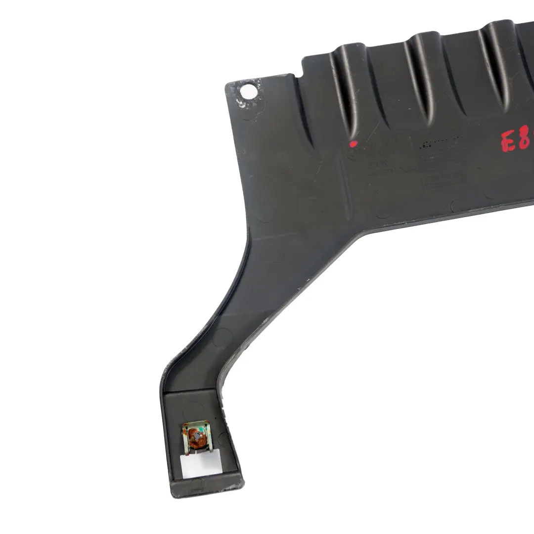 Pare-chocs arriere Panneau de recouvrement inferieur pour BMW Serie X1 E84 à propos du numéro de pièce 7307791 BMW Serie X1 E84 Pare-chocs arriere Panneau de recouvrement inferieur - SKU 7307791 - Numéro de pièce 7307791