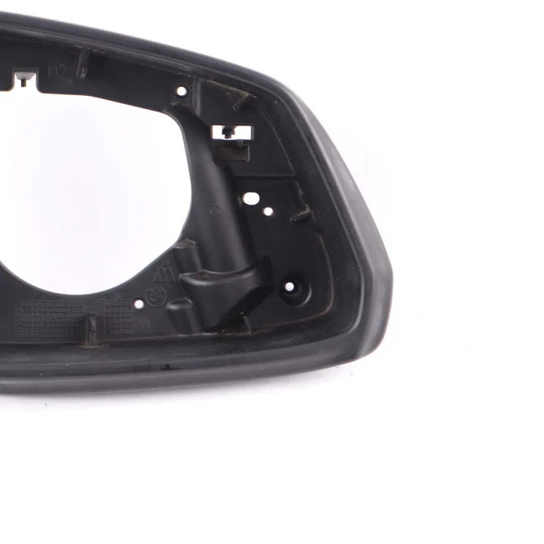  Alloggiamento BMW F10 F11 LCI Specchietto retrovisore anello destro Nero - SKU 7308640 - Numero di parte 7308640