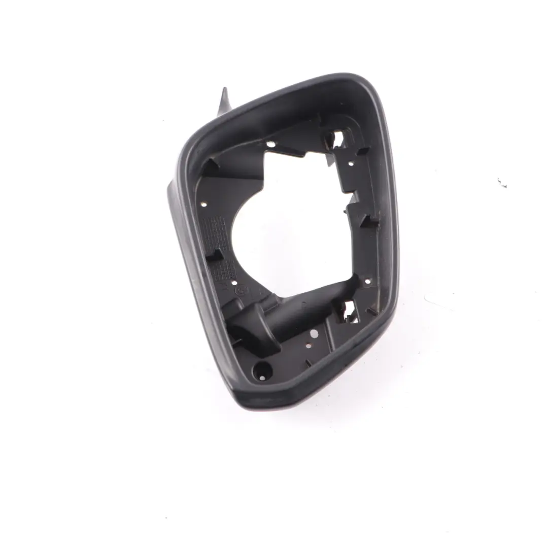 Carcasa BMW F10 F11 LCI Espejo Wing Soporte Anillo Marco Derecho Negro para con número de pieza 7308640 Carcasa BMW F10 F11 LCI Espejo Wing Soporte Anillo Marco Derecho Negro - SKU 7308640 - Número de pieza 7308640