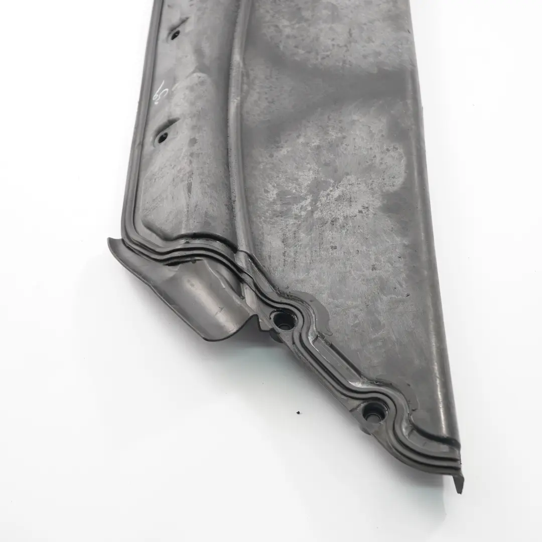 BMW X5 F15 xDrive 30d 2018 RHD Top Center Engine Compartment Trim Cover - SKU 7309204 - Part number 7309204