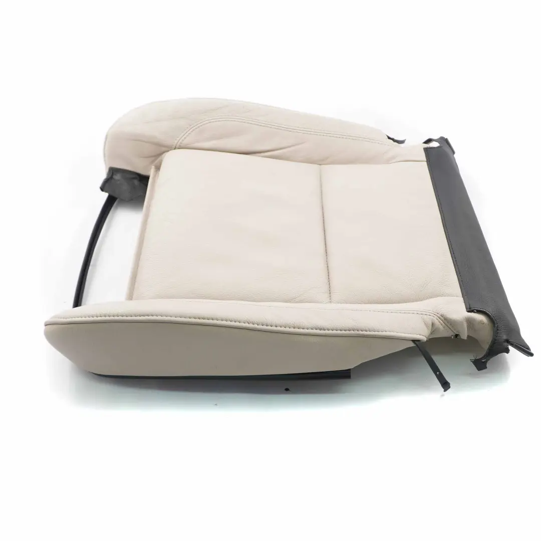 Coprisedile Anteriore Sinistro Destro Sport Pannello Pelle Dakota Oyster per BMW E92 con numero di parte 7309399 BMW E92 Coprisedile Anteriore Sinistro Destro Sport Pannello Pelle Dakota Oyster - SKU 7309399 - Numero di parte 7309399