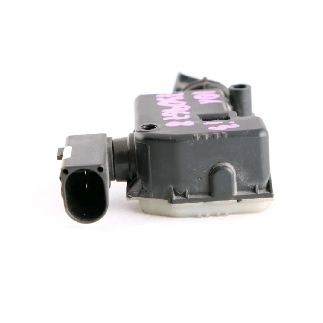 Filler Flap Cover Lock Actuator Unit to BMW F32 F82 F83 I3 I01 Fuel Tank with Part number 7309678 BMW F32 F82 F83 I3 I01 Fuel Tank Filler Flap Cover Lock Actuator Unit - SKU 7309678 - Part number 7309678