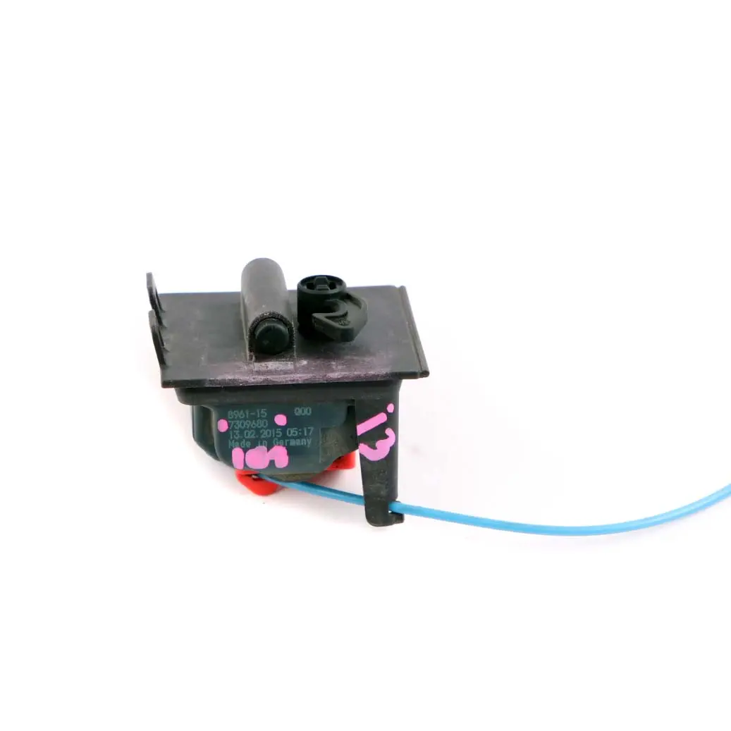 Actuator Drive Charging Socket Cover Flap to BMW i3 I01 with Part number 7309680 BMW i3 I01 Actuator Drive Charging Socket Cover Flap - SKU 7309680 - Part number 7309680