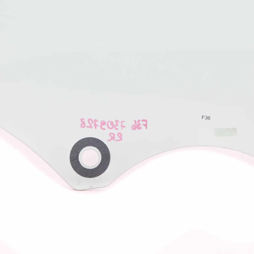 Szyba Boczna Drzwi Prawy Tył AS2 do BMW F36 Gran Coupe o numerze 7309728 BMW F36 Gran Coupe Szyba Boczna Drzwi Prawy Tył AS2 - SKU 7309728 - Numer Części 7309728