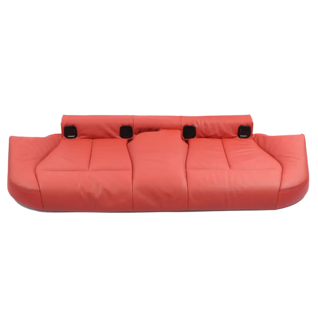 Funda Asiento Trasero Banco Cuero Dakota Rojo Coral para BMW F30 F31 con número de pieza 7309768 BMW F30 F31 Funda Asiento Trasero Banco Cuero Dakota Rojo Coral - SKU 7309768 - Número de pieza 7309768