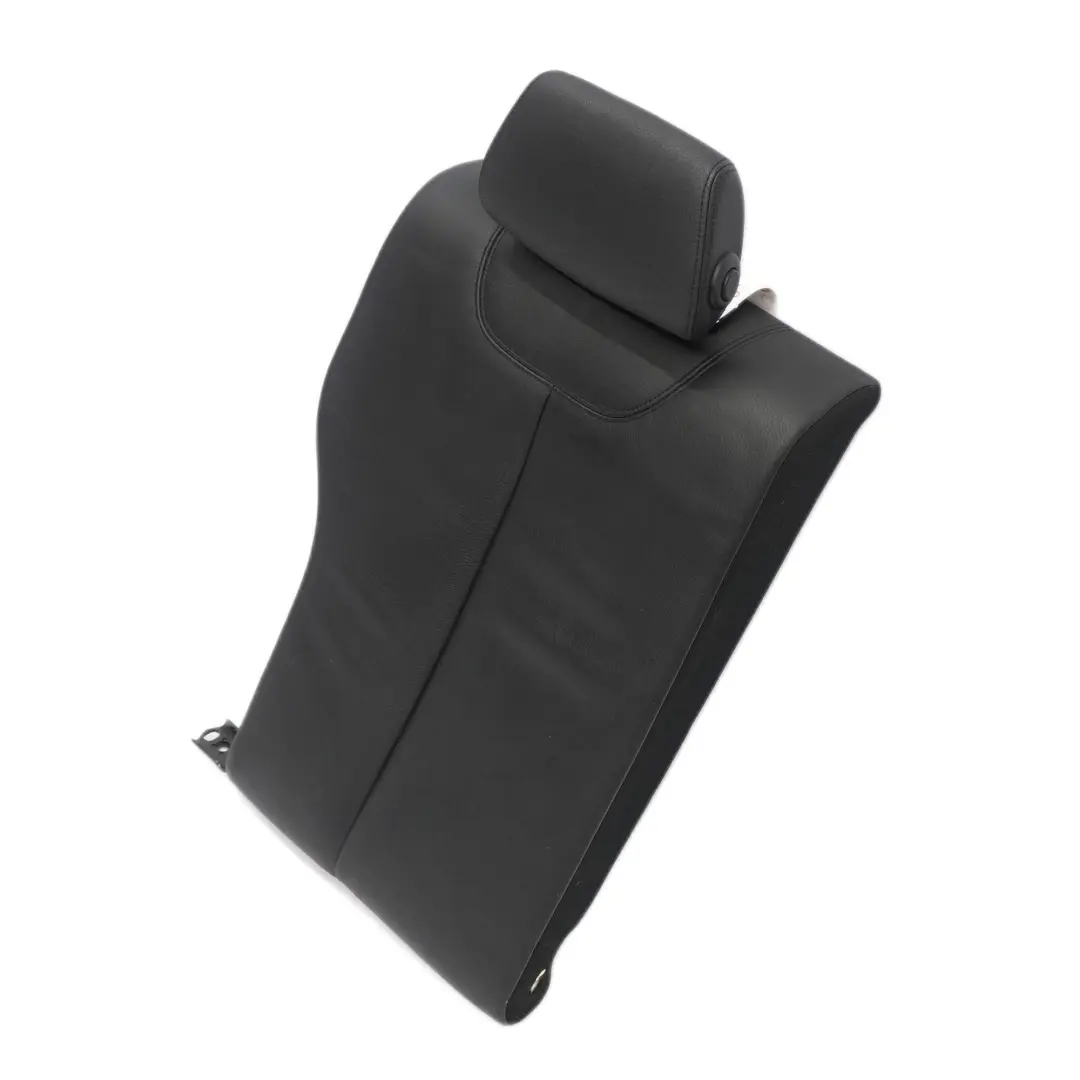 Funda Respaldo Asiento Trasero Derecho Cuero Dakota Negro para BMW F30 con número de pieza 7309820 BMW F30 Funda Respaldo Asiento Trasero Derecho Cuero Dakota Negro - SKU 7309820-1 - Número de pieza 7309820