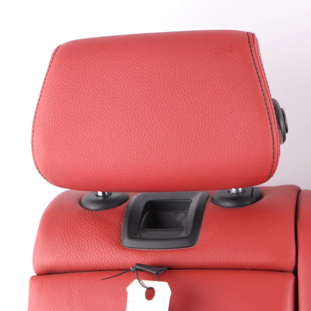 Schienale posteriore BMW F31 Touring Sedile sinistro posteriore Rosso Corallo per con numero di parte 7309896 Schienale posteriore BMW F31 Touring Sedile sinistro posteriore Rosso Corallo - SKU 7309896 - Numero di parte 7309896