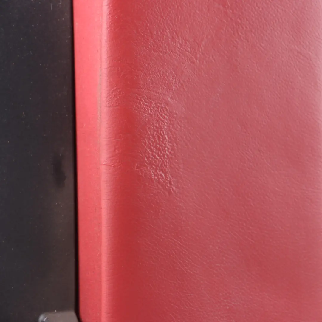 Dossier arrière BMW F31 Touring Siège Gauche Housse dossier Cuir Rouge Corail pour à propos du numéro de pièce 7309896 Dossier arrière BMW F31 Touring Siège Gauche Housse dossier Cuir Rouge Corail - SKU 7309896 - Numéro de pièce 7309896