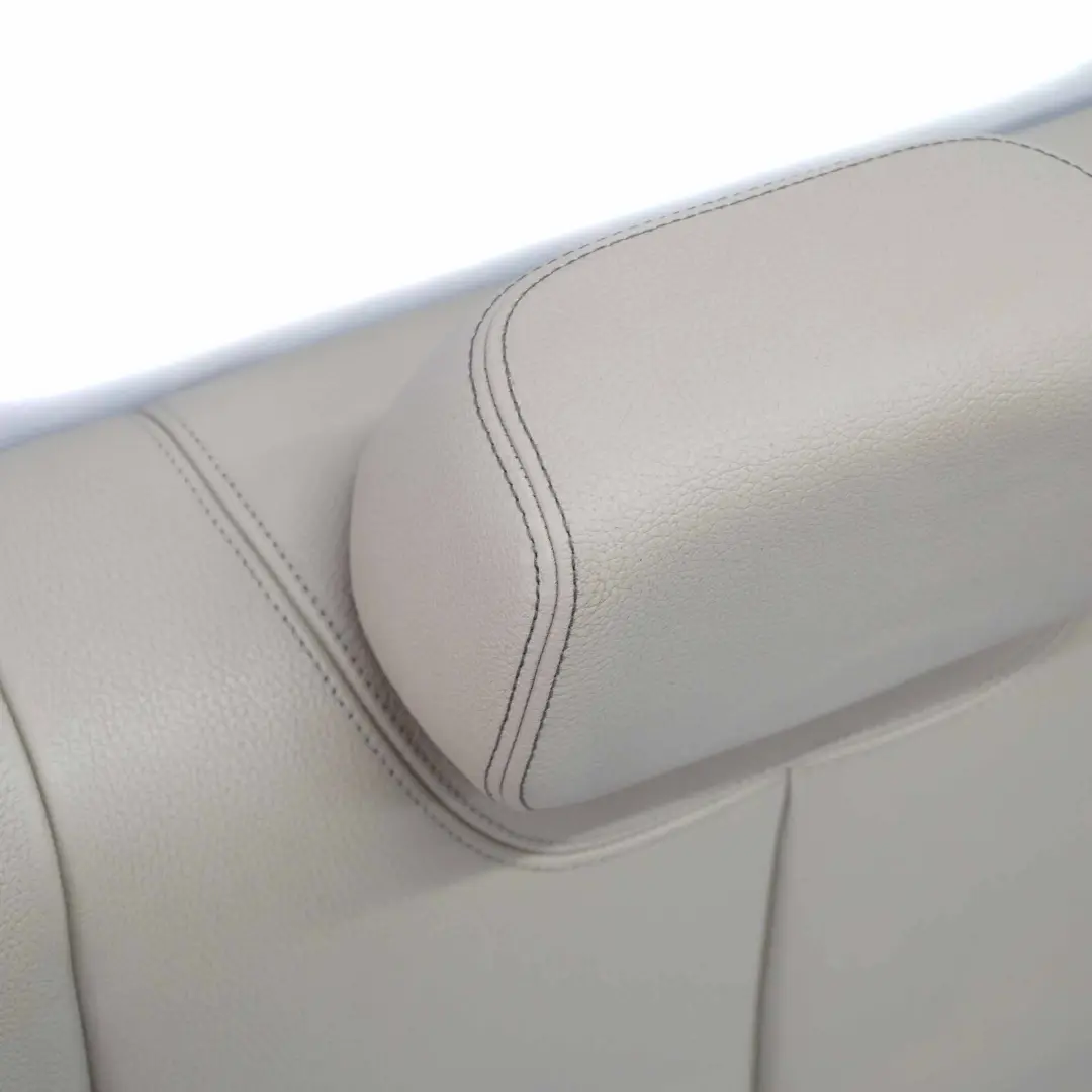 Schienale posteriore BMW F30 Sedile posteriore interno Pelle Oyster per con numero di parte 7309924 Schienale posteriore BMW F30 Sedile posteriore interno Pelle Oyster - SKU 7309924 - Numero di parte 7309924