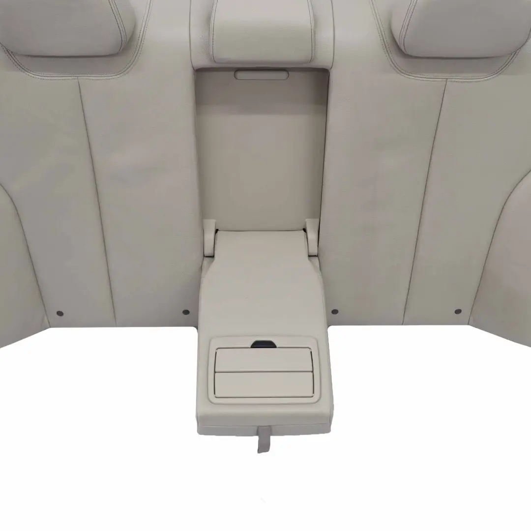 Dossier arrière BMW F30 Dossier de siège arrière en cuir de canapé Oyster pour à propos du numéro de pièce 7309924 Dossier arrière BMW F30 Dossier de siège arrière en cuir de canapé Oyster - SKU 7309924 - Numéro de pièce 7309924