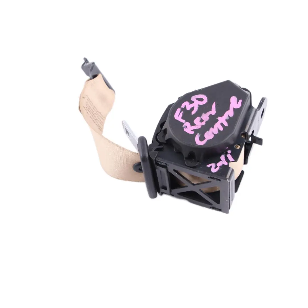 Cinturón seguridad central trasero superior Veneto Beige para BMW F30 F34 LCI con número de pieza 7310165 BMW F30 F34 LCI Cinturón seguridad central trasero superior Veneto Beige - SKU 7310165 - Número de pieza 7310165